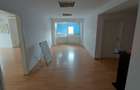 Spatiu 4 camere decomandat - 4