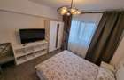 //3 CAMERE//BULEVARDUL REPUBLICII// - 8