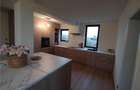 Duplex 6 camere - bucataria mobilata complet - toate utilitatile - 160 mp utili - 13