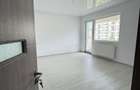 VANZARE APARTAMENT 3 CAMERE DECOMANDAT-2 BAI-BALCON-70 MP UTILI STR TINERETULUI - 23