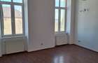 De Vanzare Apartament Cladire istorica - 3