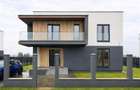 Vila in aliniament arhtectural luminos,  Sanpetru - 3
