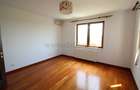 Vila renovata in apropiere de Iancu Nicolae - 11