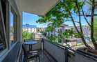 Apartament cu 3 camere de vânzare în zona Lacul Tei - 2