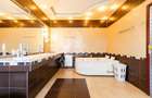 Vila cu 7 camere, curte proprie, loc de parcare, Dumbravita - 6