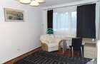 Inchiriez apartament cu 3 camere, decomandat in Cornisa, et, 2,la 5 min de UMF - 9