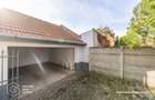 Vilă zona Podgoria, 140mp, 5 camere, 2 bai, garaj - 24