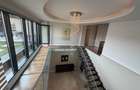 Penthouse lângă parcul Herăstrău,2 parcări incluse,Comision0 - 10