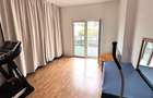 Casa in apreciabil potential,cu terase, curte,gradina echipata,2 pivnite,Str. Ro - 14