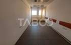 Spatiu comercial de inchiriat 6 incaperi 1300 mpu centrala zona Sibiu - 5