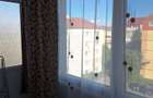 INCHIRIEZ APARTAMENT 2 CAMERE ETAJ 4 TEREZIAN - 9