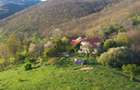 Casă în locație exclusivă, cu vedere spectaculoasă la Dunăre și 6 hectare  - 1