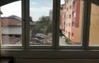 Proprietar, inchiriez apartament la primul etaj - 13