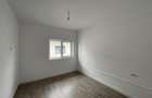Duplex despartit prin camera tehnica | 5 camere 3 bai | Ghiroda | Asfalt