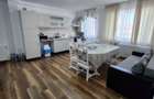 Apartament cu 2 camere, parcare, strada Teilor