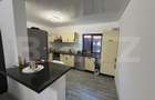 Casa cu 3 camere, 143 mp, teren 900 mp, zona Bilghez