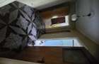 Vanzare apartament 3 camere, etaj 1, 64 mp, boxă, zona Trapezului - 2
