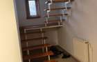 Vila Chitila Gara- 3 apt cu intrari separate -cu centrala - 4