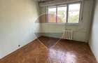 Apartament 3 camere decomandat Piața Rogerius - 11