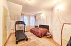 Casa cu 8 camere, dispusa pe doua nivele, Parcul Central - 21