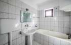 Tartasesti,str. Principala, 3040 mp teren, P+1, casa 1998, deschidere 12 m - 10