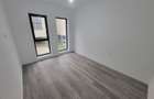 Nou. La Asfalt. Langa Penny. Pret excelent - 6