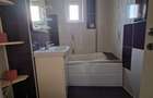 Navodari( Sud, Str Rândunelelor)- 2 camere decomandate, etaj 3/4, liber - 14