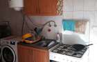 Vand casa cu 3 camere + dependinte, teren 320 mp, sat Ibanesti, str. Principala - 10