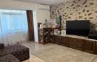 Apartament 3 camere zona Scoala 17 , mansarda , mobilat si utilat - 1