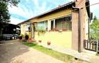CASA 5 CAMERE 145 MP TEREN 660 MP DAMBUL ROTUND - 4