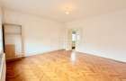 Apartament spațios în vilă, Andrei Mureșanu, ideal locuință sau birou - 4