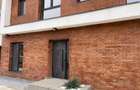Eleganță și natură: vilă urbană exclusivistă în Tunari - 21