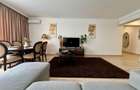 Apartament 3 camere de închiriat - 1