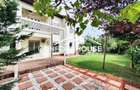 VILA P+E+M, 8 camere, garaj dublu, 650mp teren, IANCU NICOLAE -BRITISH SCHOOL - 1