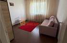 Apartament 2 camere cf 1 semidecomandat zona Crang - 2