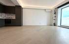 Spatiu de birou 50 Mp + Balcon / Et. 1 / Cortina North / Parcare Opțional - 2