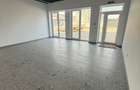 Închiriere spațiu mixt – Hală | Showroom | Birouri - 8