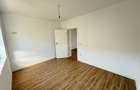 Drumul Boilor - duplex intreg pe parter. 3 camere, 2 bai. - 12