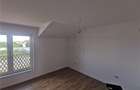 Duplex superb - zona foarte buna - toate utilitatile - gata de mutat - 12