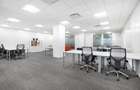 Spațiu de birou profesionist în Spaces Business Garden în condiții - 1