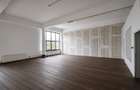 Spatiu activitati diverse/comercial | Domenii | Cladire birouri | Comision 0% - 3