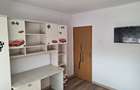 Închiriez apartament  - 7