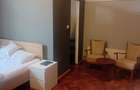 Inchiriez apartament la casa- 1 camere in zona ultracentrala - 6