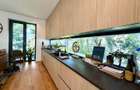 Vila cu 5 camere // * 565 mp gradina* // Tunari - 3