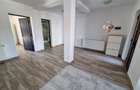 Casă înșiruită de închiriat | 3 dormitoare | Terasă 16 mp | 600 € - 7