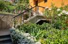 Apartament  3 camere, in vila, Centru, mobilat, finisaje moderne - 1