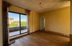 Apartament Tip Penthause 3 camere,103 mp + 2 terase ,situat pe strada Borhanciul - 6