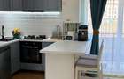 Apartament in zona Tineretului , etaj 1 ,2 camere , 2 balcoane - 1