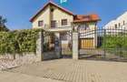Vilă cu arhitectură deosebită în Aradul Nou - 2