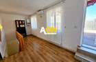 Penthouse pe două niveluri, panouri solare, terasă de 50 mp, boxă - 10
